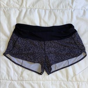 Lululemon black and white speed shorts